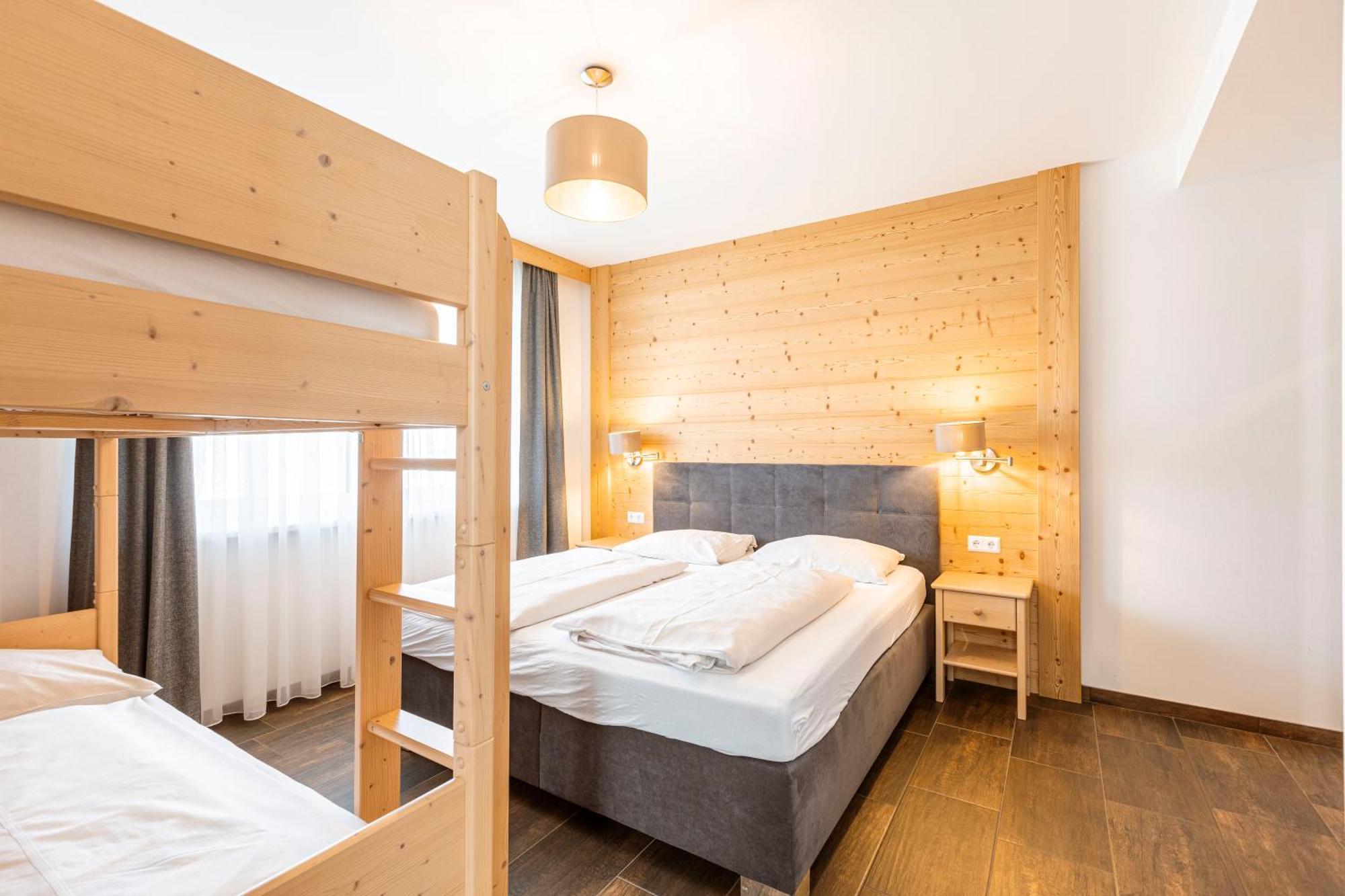 Naturpark Chalets Lambrecht By Alps Resorts Sankt Lambrecht Bagian luar foto